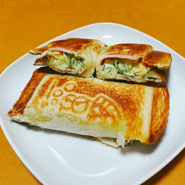 食パン1枚ふたつ折りホットサンド レシピ 作り方 By 枇杷ちゃん 楽天レシピ 食パン1枚ふたつ折りホットサンド レシピ 作り方 By 枇杷ちゃん 楽天レシピ